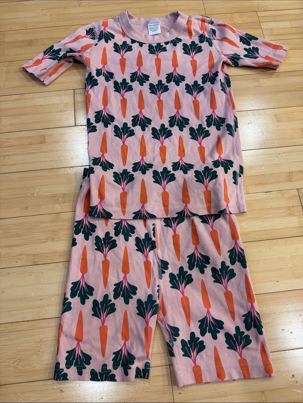 LIKE NEW! Hannah Andersson Bright Colorful Carrot Print PJ Set Kid Girls Sz 12